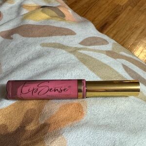 SeneGence LipSense Liquid Lipstick — Kiss My Sass